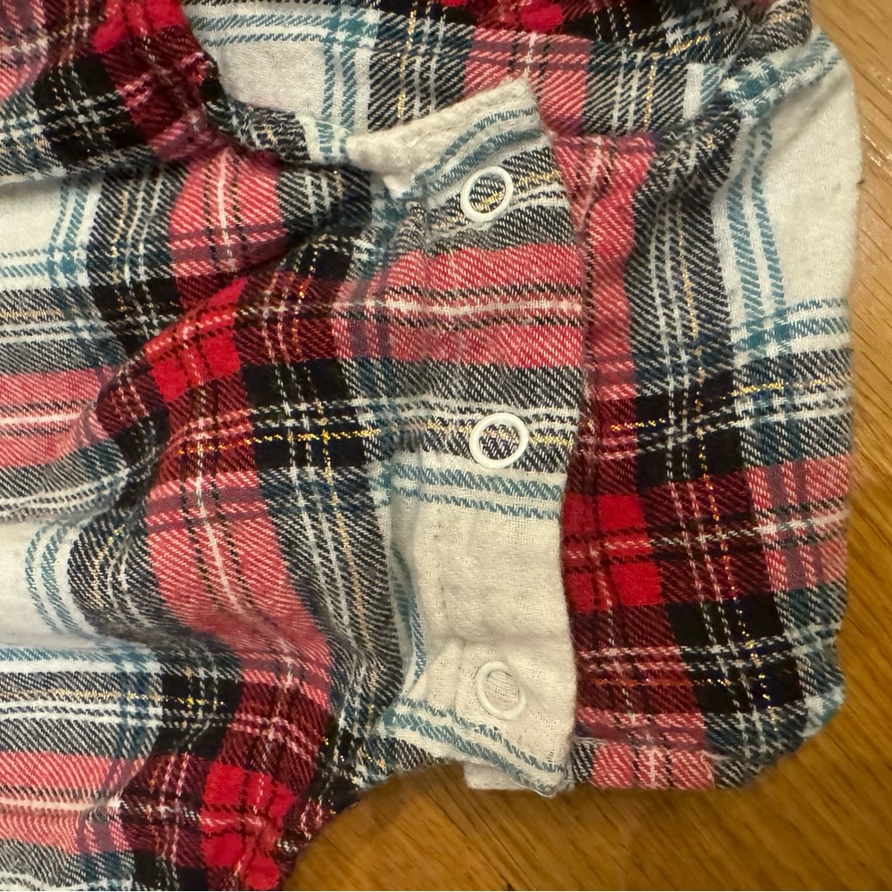 Okie Dokie Baby Girls Round Neck Long Sleeve Bodysuit Size 24mos plaid Christmas - Picture 8 of 8